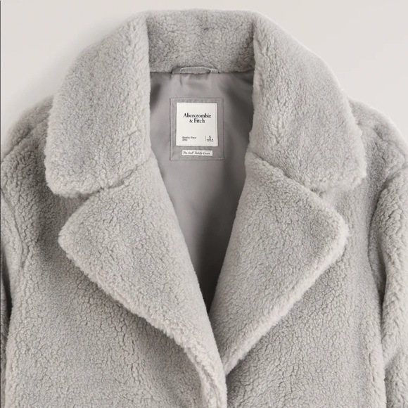 NWT Abercrombie & Fitch Teddy Coat size M fits like L - Picture 2 of 5